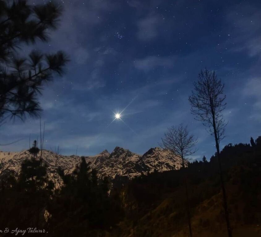 Venus & Kritika star cluster, this evening shot from Palchan, Manali